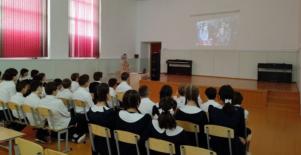 Урок патриотического воспитания учащихся.