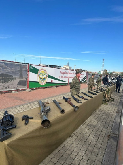 Выставка боевой техники стран НАТО.